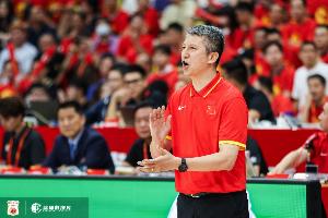 媒体人晒中国男篮VS黎巴嫩票价：分七档 最贵1880元 最便宜180元